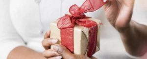 Read more about the article 10 Sleep Aid Gift Ideas for Insomniacs