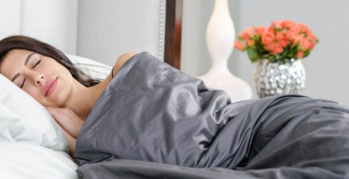 Top 8 Best Weighted Blankets for Adults & Children